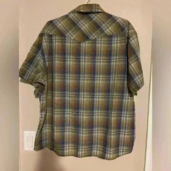 Vintage snap button shirt - Picture 2 of 3